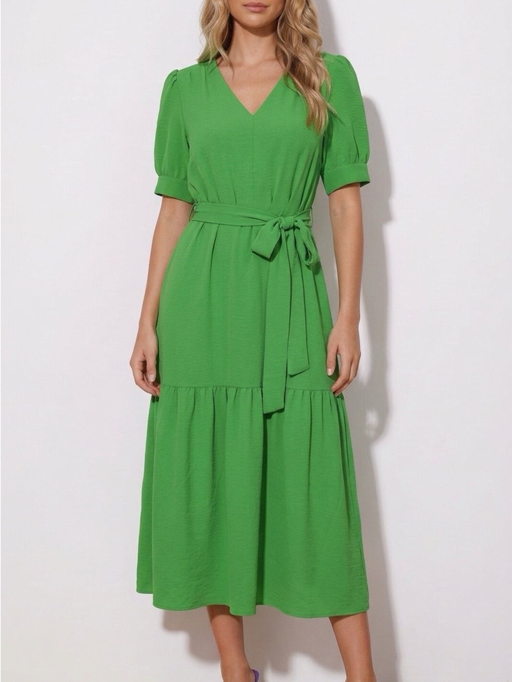 DKNY Green V-Neck Tiered Belted Midi Dress - Size 4💚